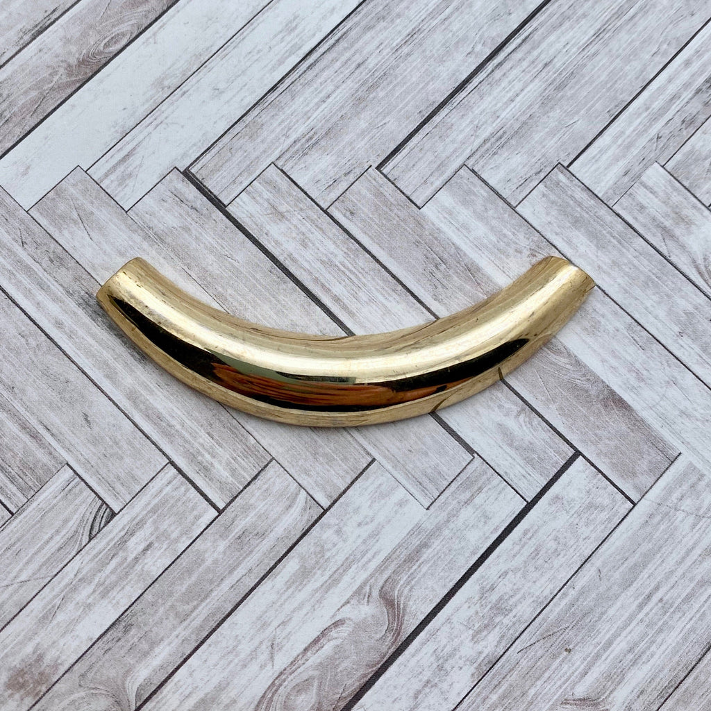 Vintage Brass Plated Crescent Pendant (MP102)