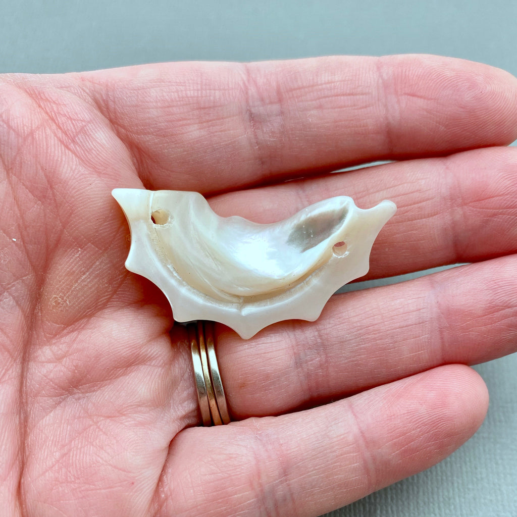 Vintage Mother Of Pearl Shell Double Hole Drilled Pendant (MOPP2)