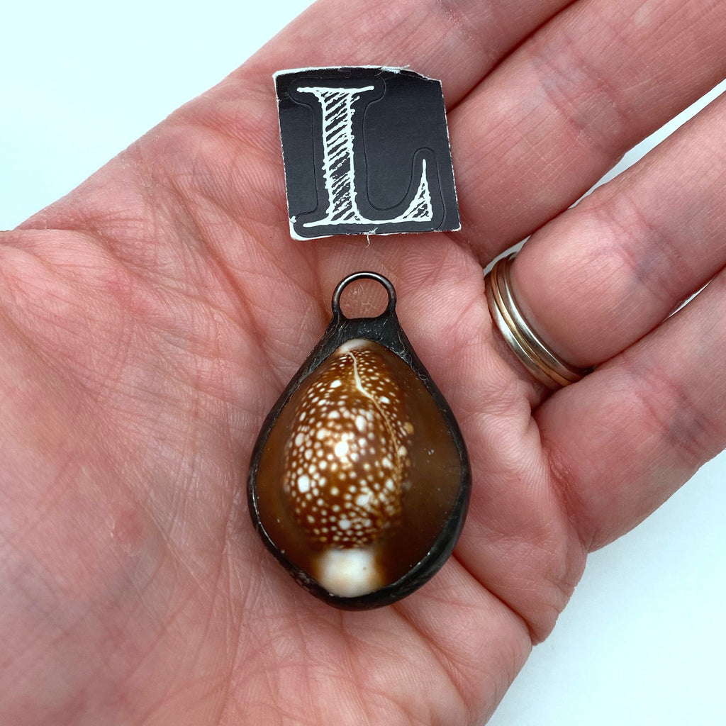 Brown & Spotted White Cowrie Shell Soldered Pendant (SHP11)