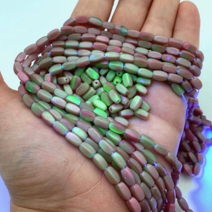 UV Glass Beads