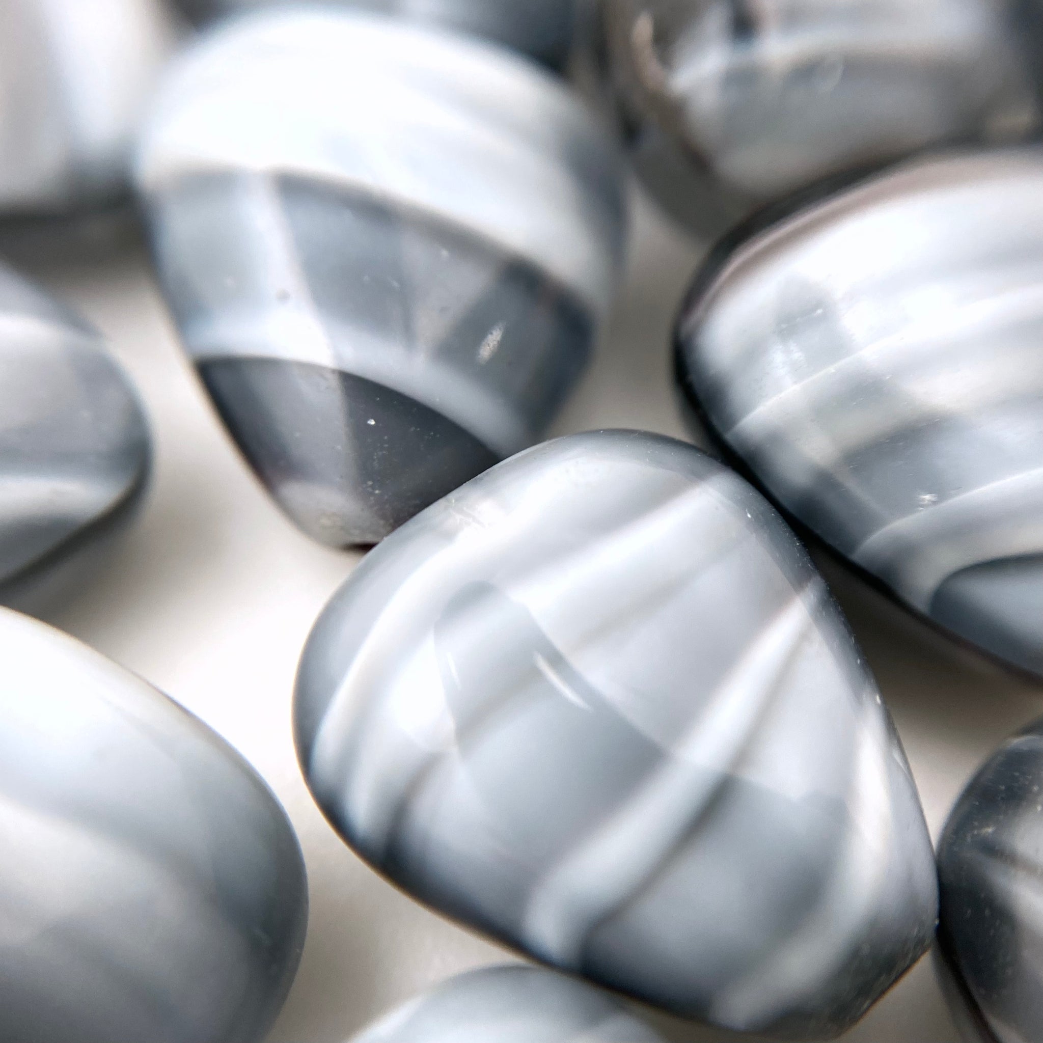 Green Frosted Glass Pearls 4mm Round Sold Per Pkg Of...