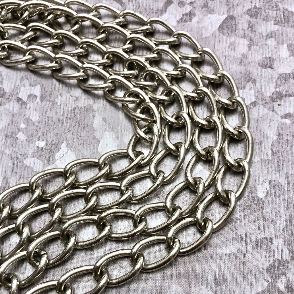 Aluminum Curb Chain 8x14mm (Sold By The Foot) (ALUM14)