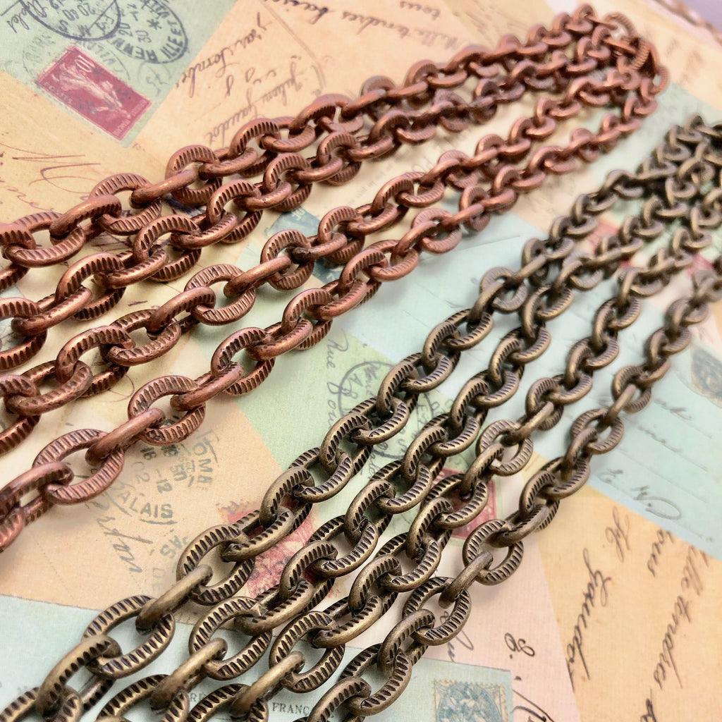 2 Styles Of Vintage Chain (Sold By The Foot) 7x10mm