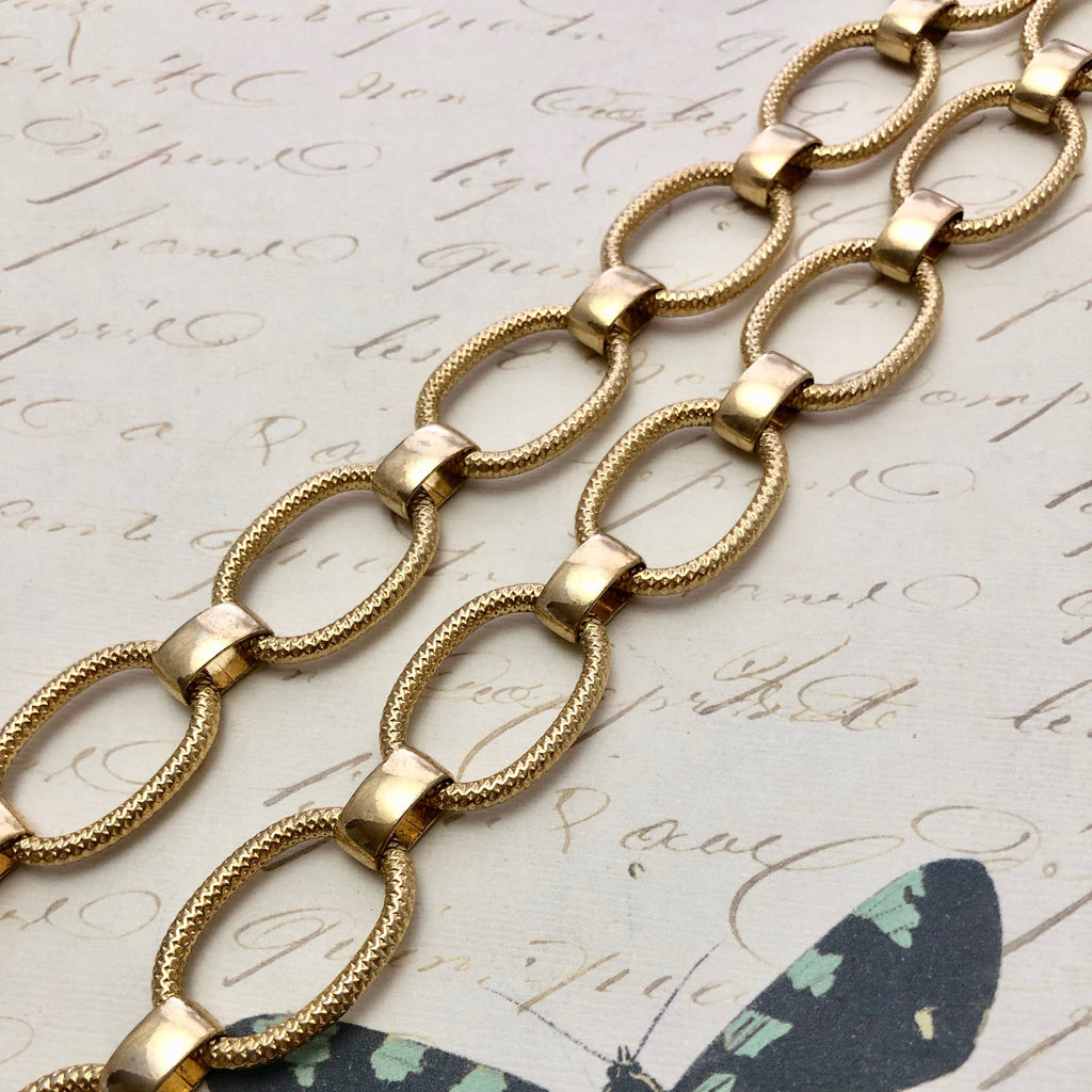 Vintage Oval Brass Chain (Sold By The Foot) 5x11mm & 17x24mm