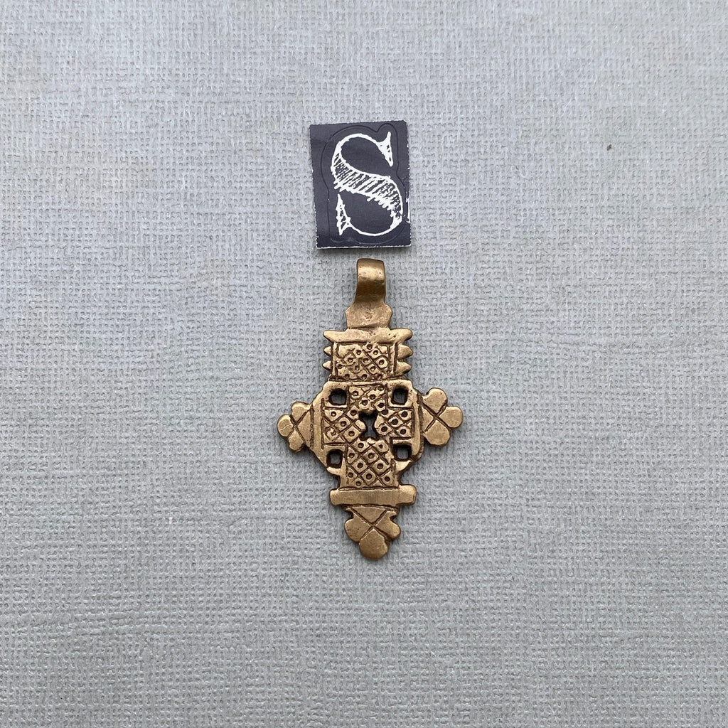 Ethiopian Cross Pendants In Antique Brass, (Choose From 2 Different Sizes) (SBC1)
