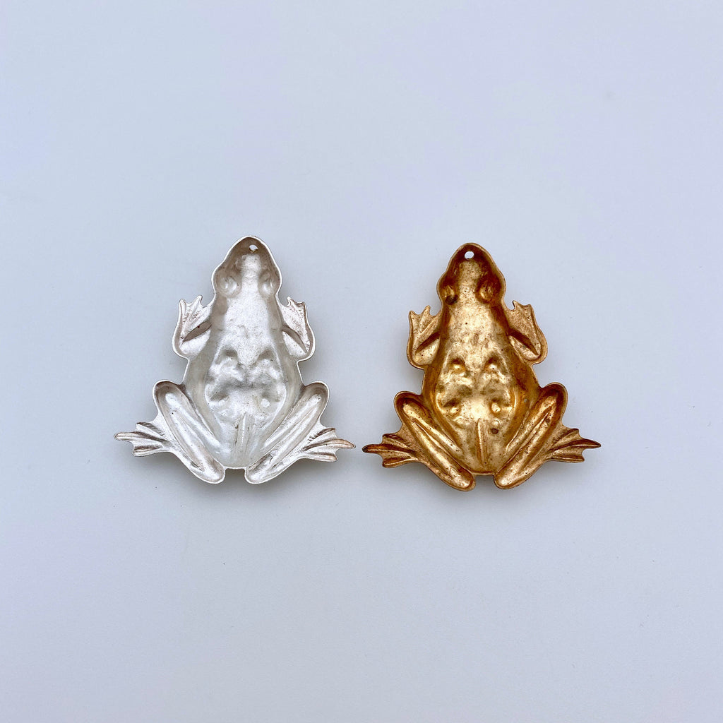 Metal Stamping Frog Pendant In Silver & Gold (MP28)