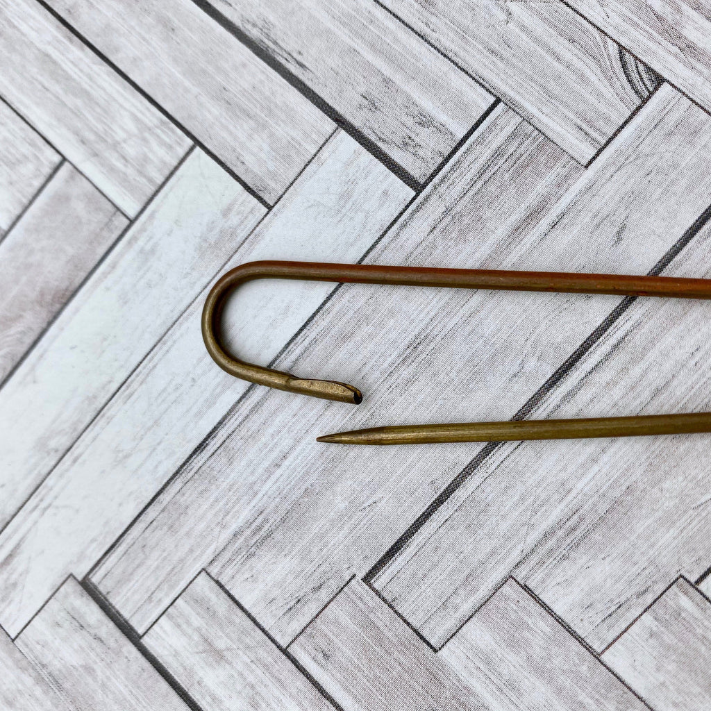 Vintage Brass Safety Pins (MP42)