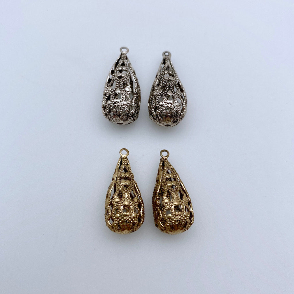 Pair Of Vintage Filigree Teardrop Pendants (MP79)