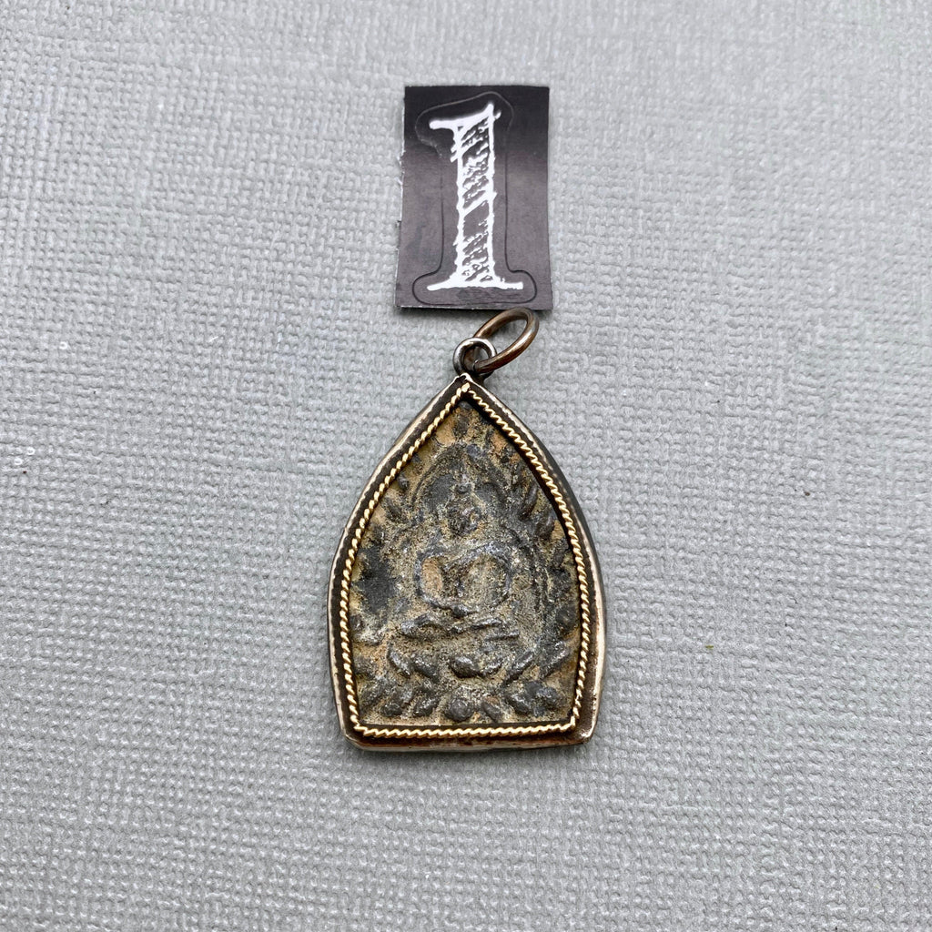 Khun Phaen Brass Amulet Buddha Pendant (MAP34)
