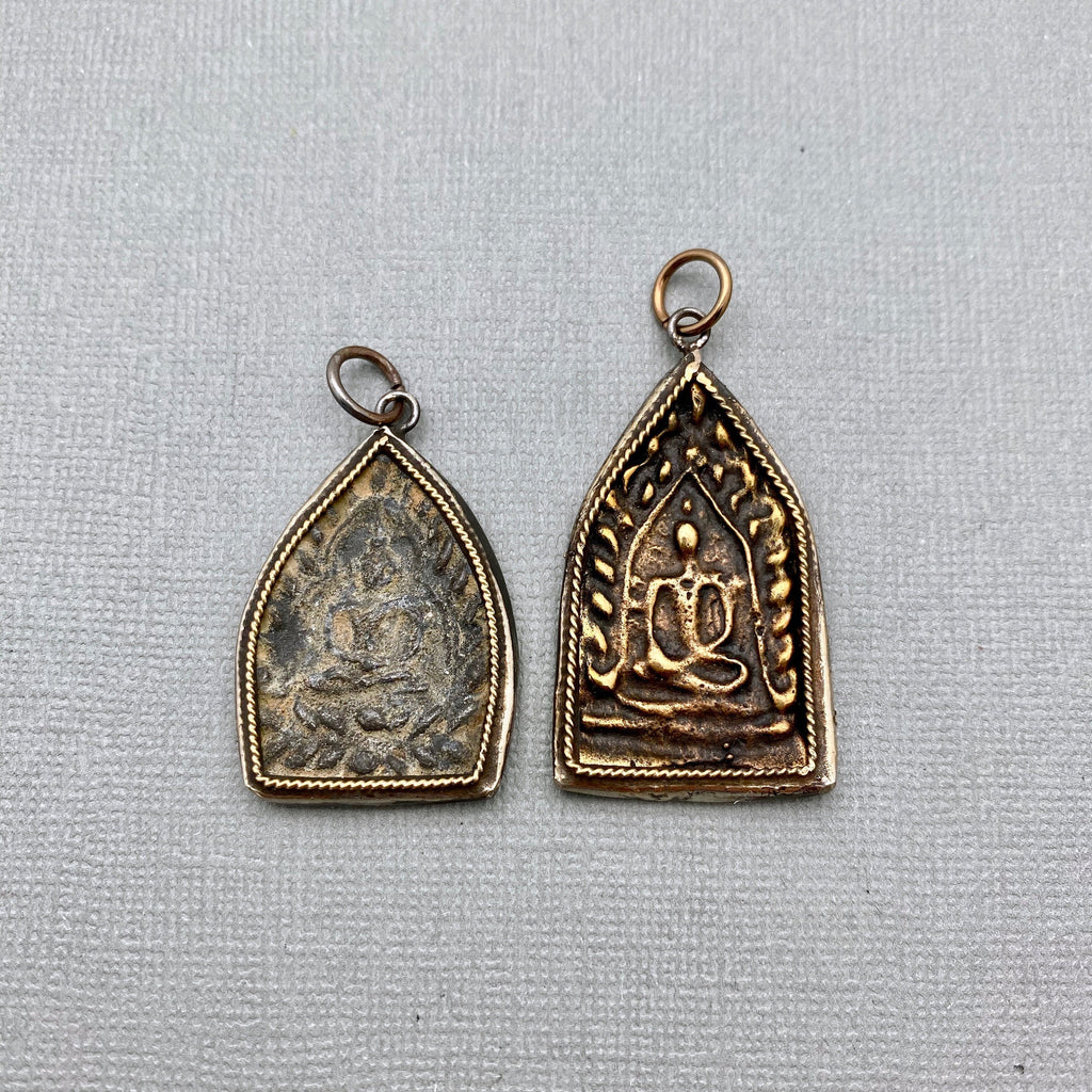 Khun Phaen Brass Amulet Buddha Pendant (MAP34)