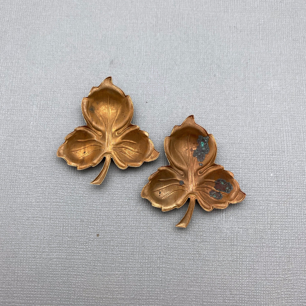 Pair of Vintage Brass Leaves (BP66)