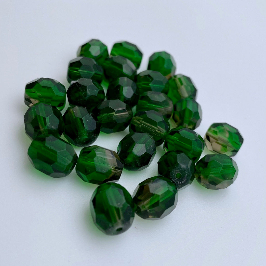 Vintage Faceted Czech Emerald Green Barrel Beads (9x10mm) (GCG5)