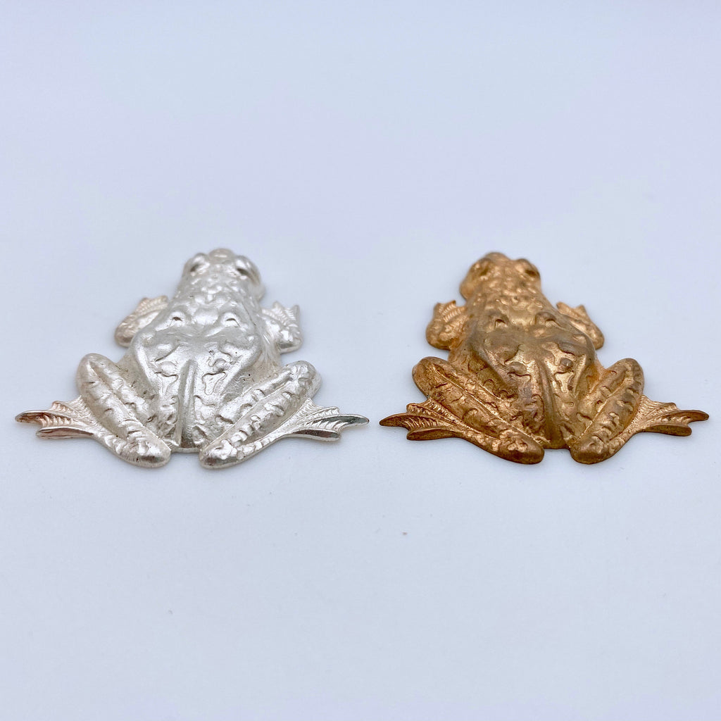 Metal Stamping Frog Pendant In Silver & Gold (MP28)