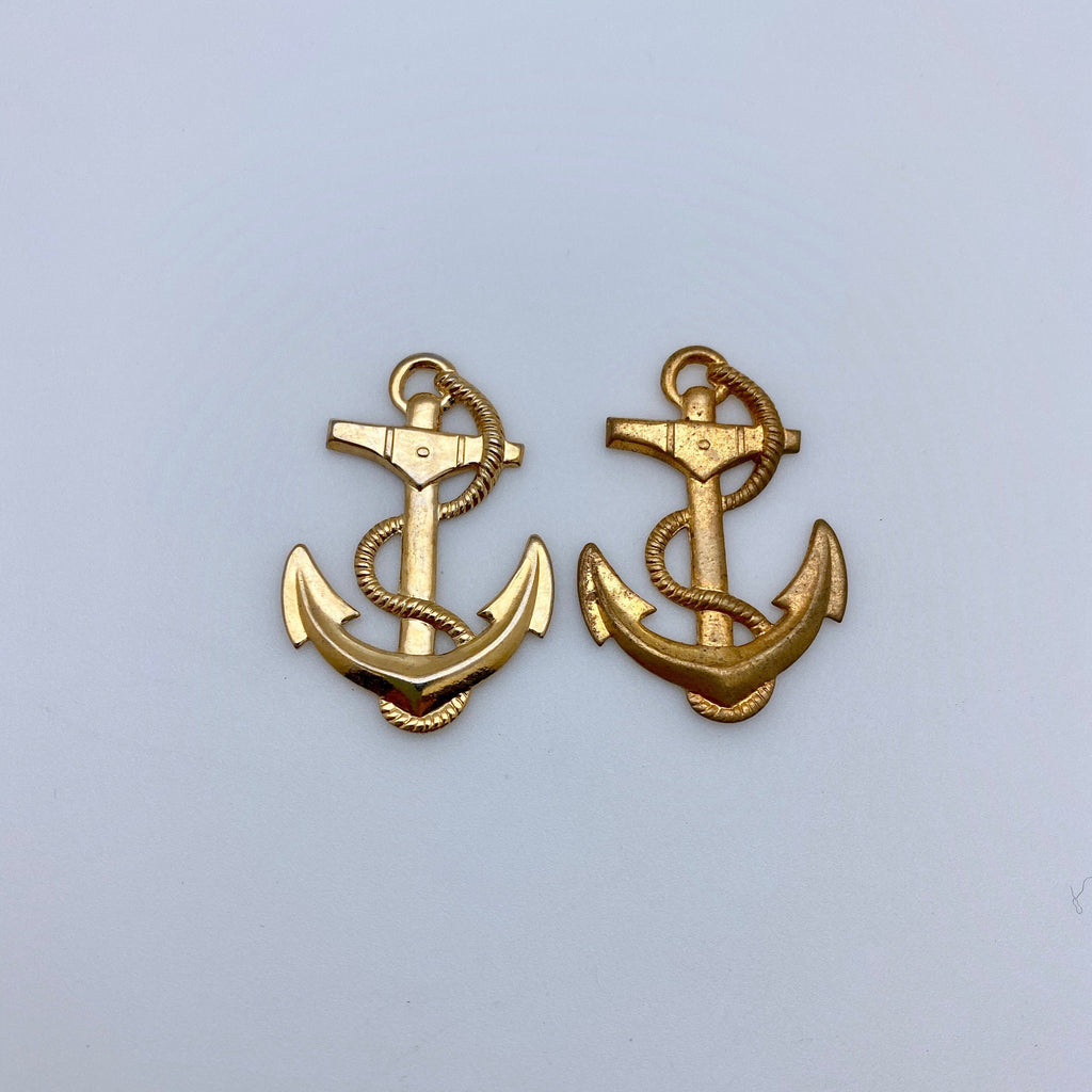 Pair Of Vintage Brass Plated Anchor Pendants (MP50)