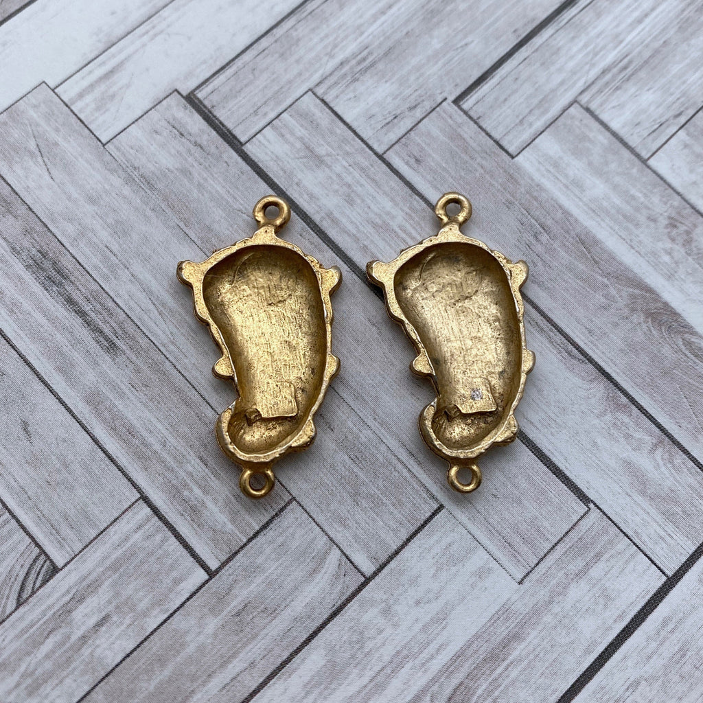 Pair Of Vintage Western Brass Plated Pendant Connectors (MP54)