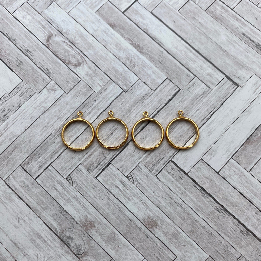 4 Vintage Brass Split Ring Bezel Pendants (BP80)