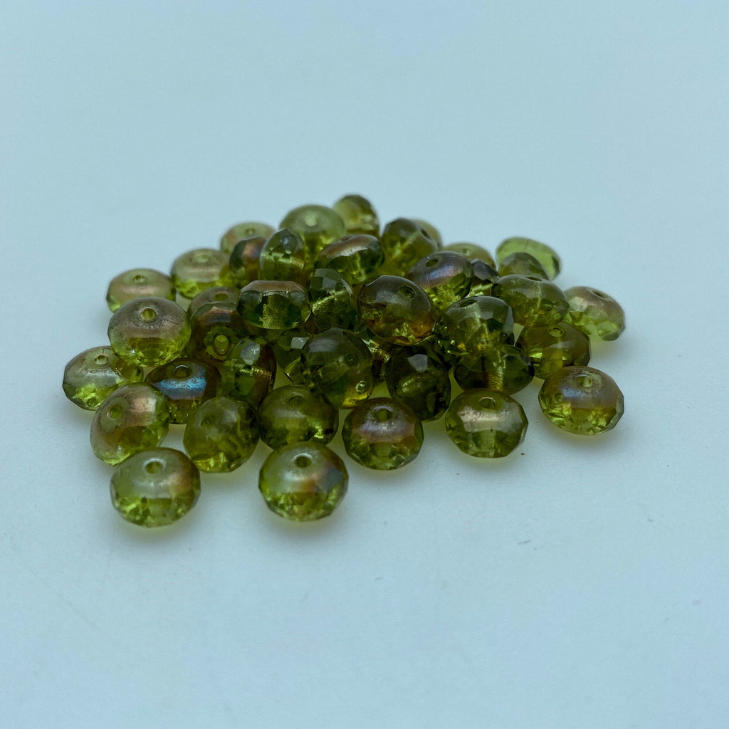 Faceted Green Czech Rondelle Beads (4x7mm) (GCG49)