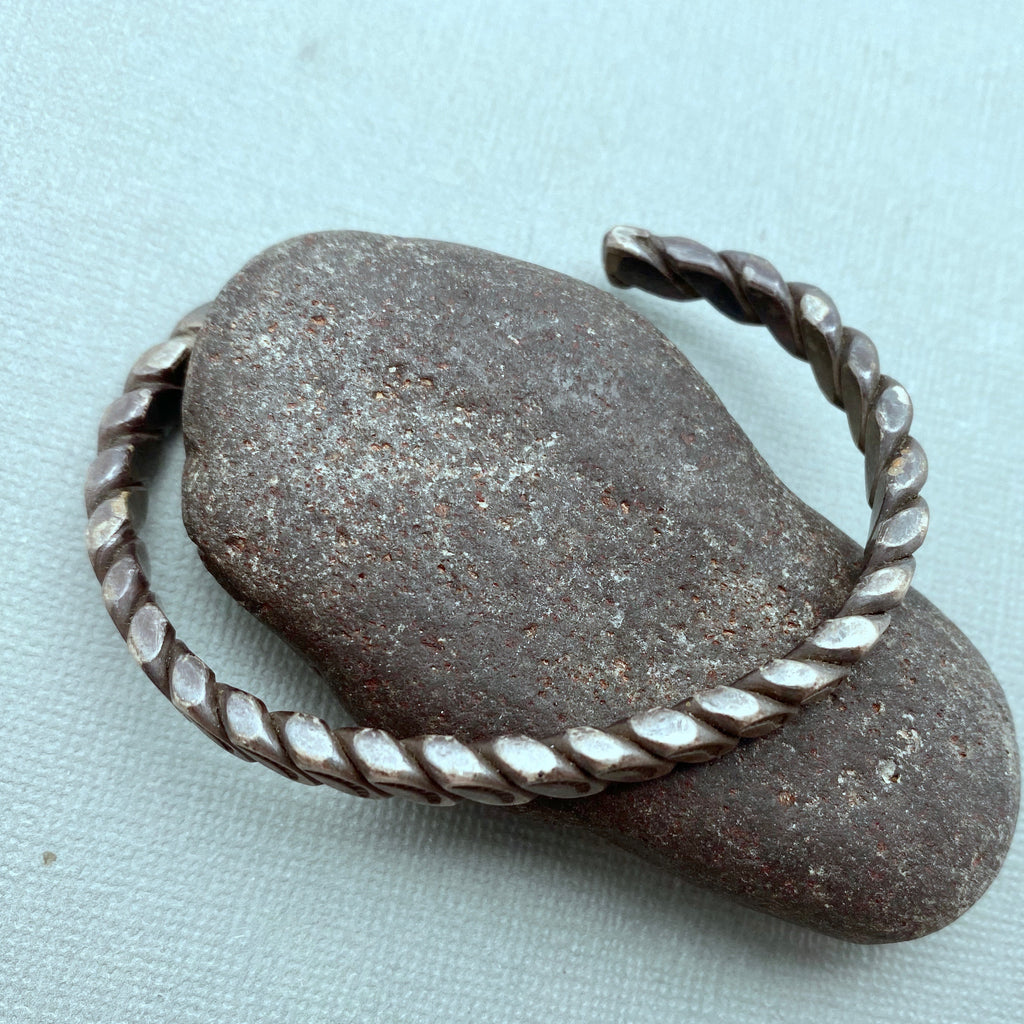 Vintage Native American Sterling Hand Engraved Cuff Bracelet (NA21)