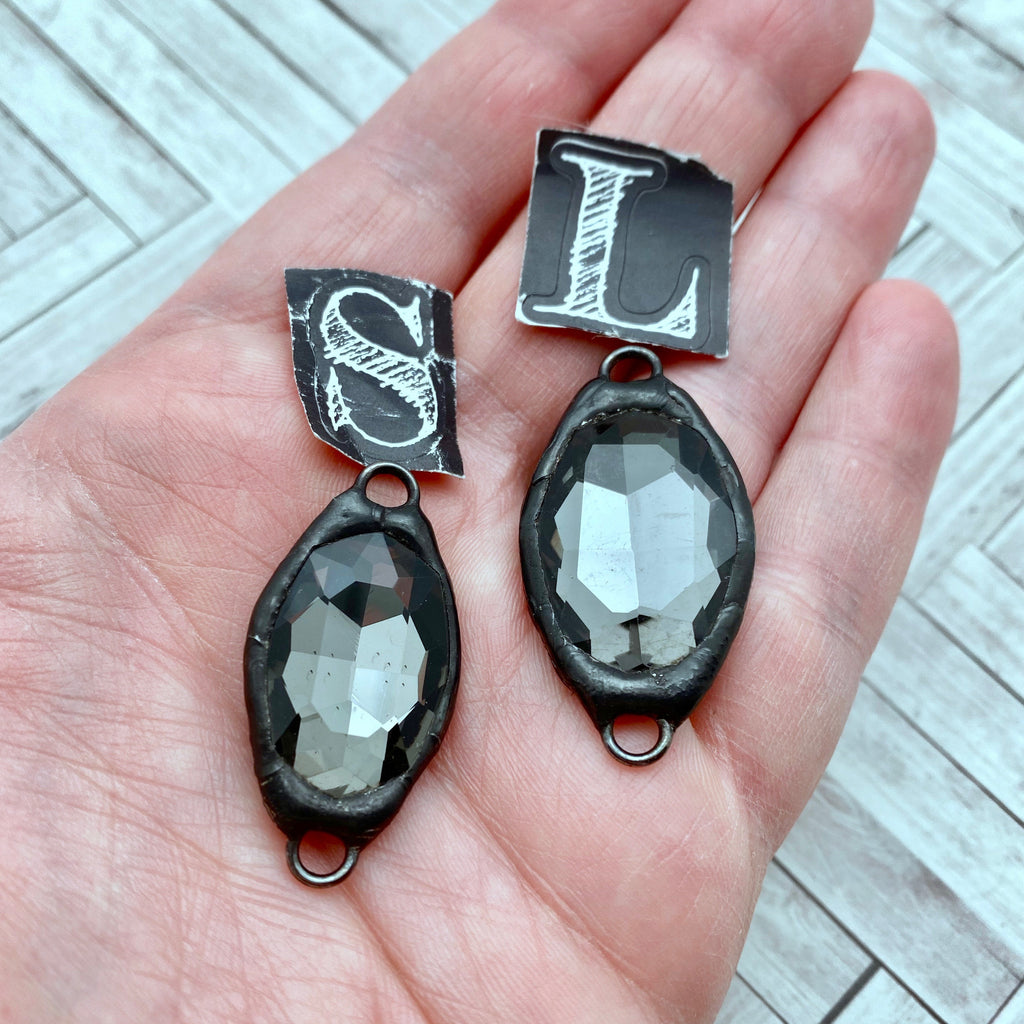 Gunmetal Gray Oval Rhinestone Connector Pendant (Available In 2 Options) (SGP72)