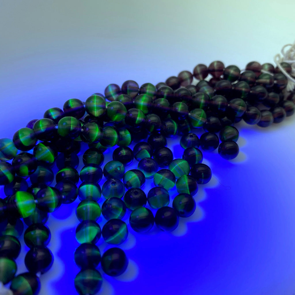 Vintage UV Dark Purple Translucent Round Czech Glass Beads (6mm) (PUCG3)