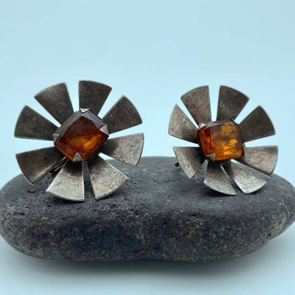 1950s Vintage Sterling Silver Rhinestone Flower Screw Back Earrings (ER66)