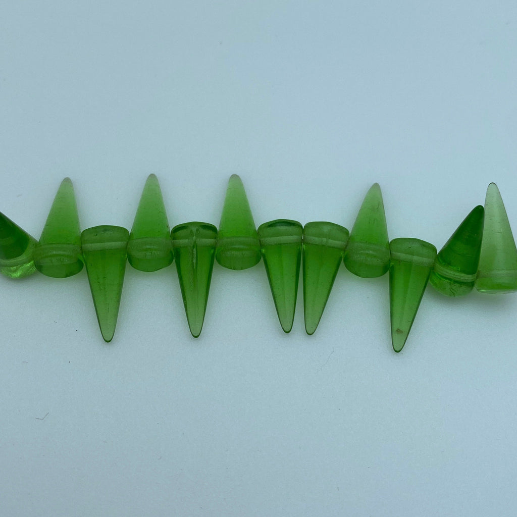 Transparent Shamrock Green Czech Glass Spike Beads (7x17mm) (SCG126)