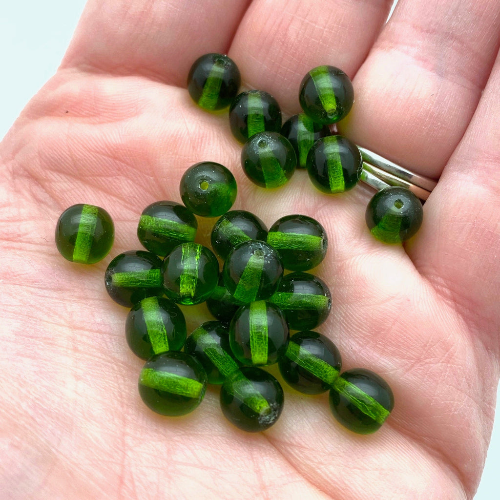 Vintage Translucent Smooth Kelly Green Round Czech Glass Beads (8mm) (GCG84)