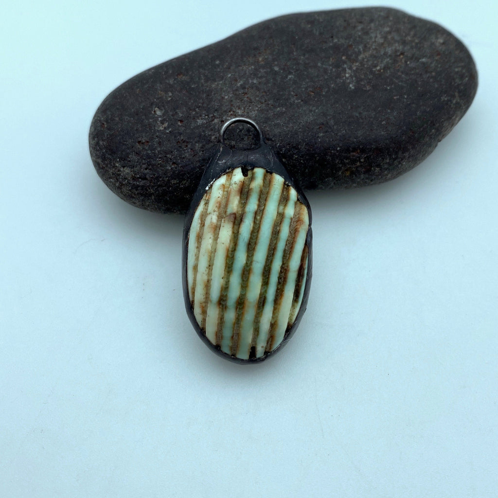 Vintage Puffy Oval Green Snail Soldered Shell Pendant (SHP17)